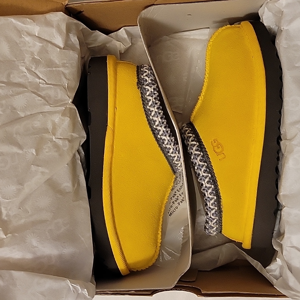 NIB Toddler Ugg Tasman Slippers